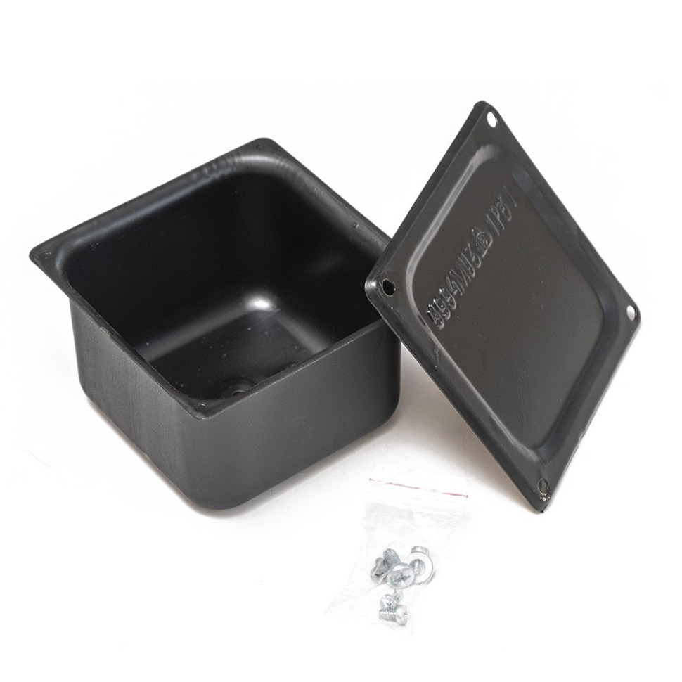 Коробка металлическая грунтованная без уплотнителя 150х150х100 мм (PR08.26166) Коробка металлическая