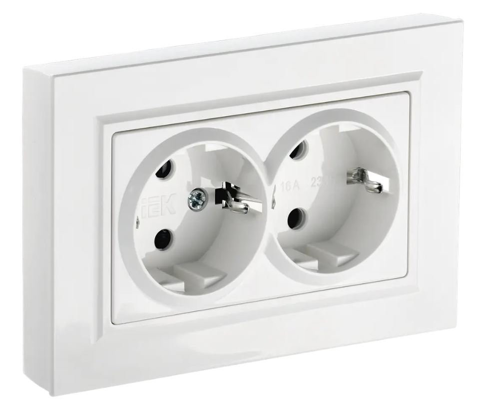 Розетка 2-местная в сборе BRITE РСш12-3-БрБ с заземлением с защитными шторками скрытой установки 16А белый (BR-R24-16-K01-F) Розетка с защитными шторками