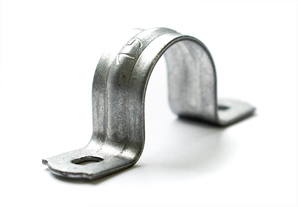 Скоба двухлапковая D31-32 (50 шт) (Завод Труд СМД 31-32) Скоба металлическая двухлапковая