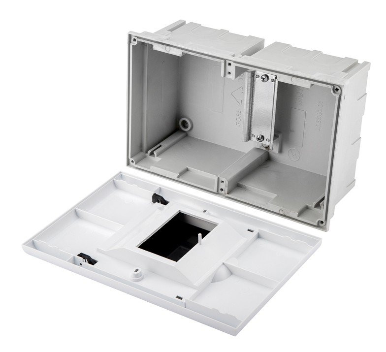 Бокс пластиковый ЩРВ-П-4 IP41 белый, черная прозрачная дверь. KRANZ (KR-11-0204) Корпус пластиковый