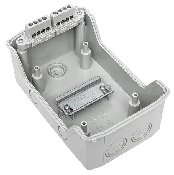 Unix65 04 модуля (ux65-4-n) Щит навесной Unix65