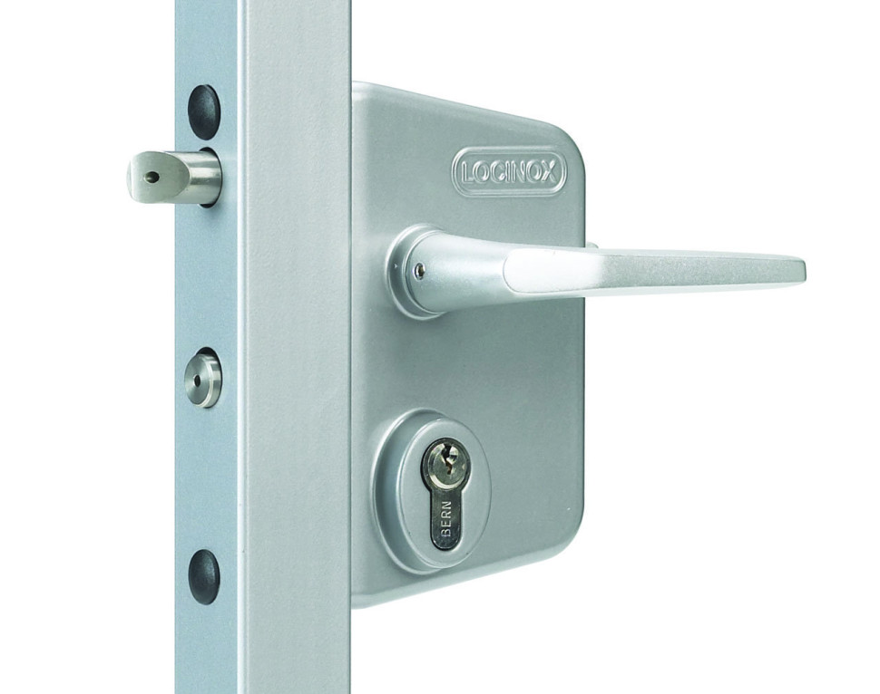 LAKQ4040 U2L (цвет: RAL 9005, черный) Замок механический для калиток