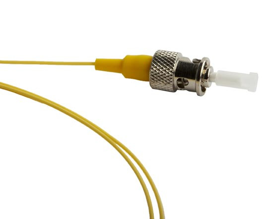 FPT-B9-9-ST/UR-1.5M-LSZH-YL