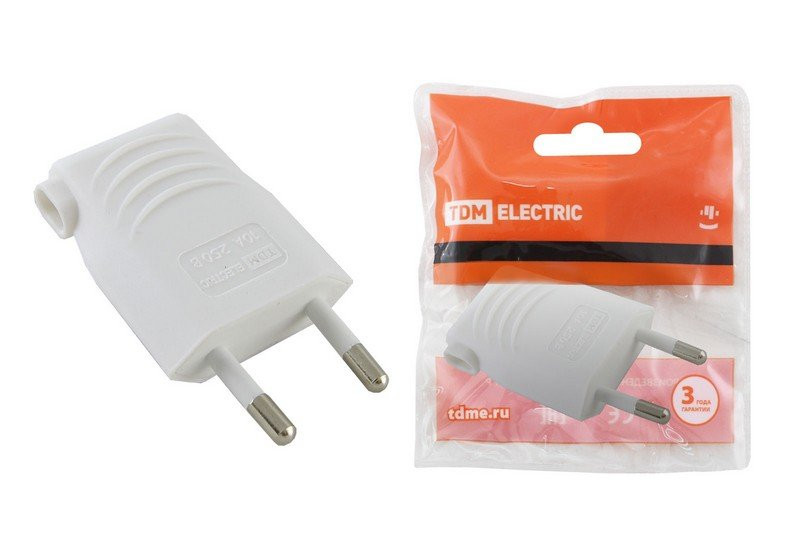 Вилка б/з белая 10А 250В (евровилка CEE 7/16) угловой вывод проводника TDM (SQ1806-0090) Вилка