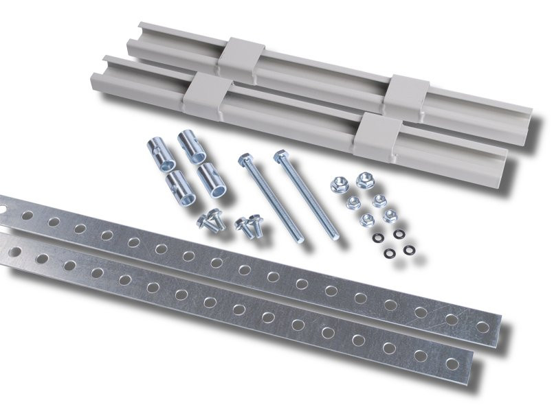 Комплект крепления металлокорпуса к столбу монтажной полосой (YKK-0-125) Комплект крепления