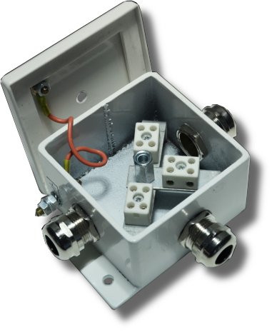 КМ-О (6к)-IP66 три ввода Коробка монтажная огнестойкая