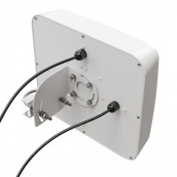 BAS-2344-SMA Flat Multiband MiMo Combi Панельная 3G/LTE антенна